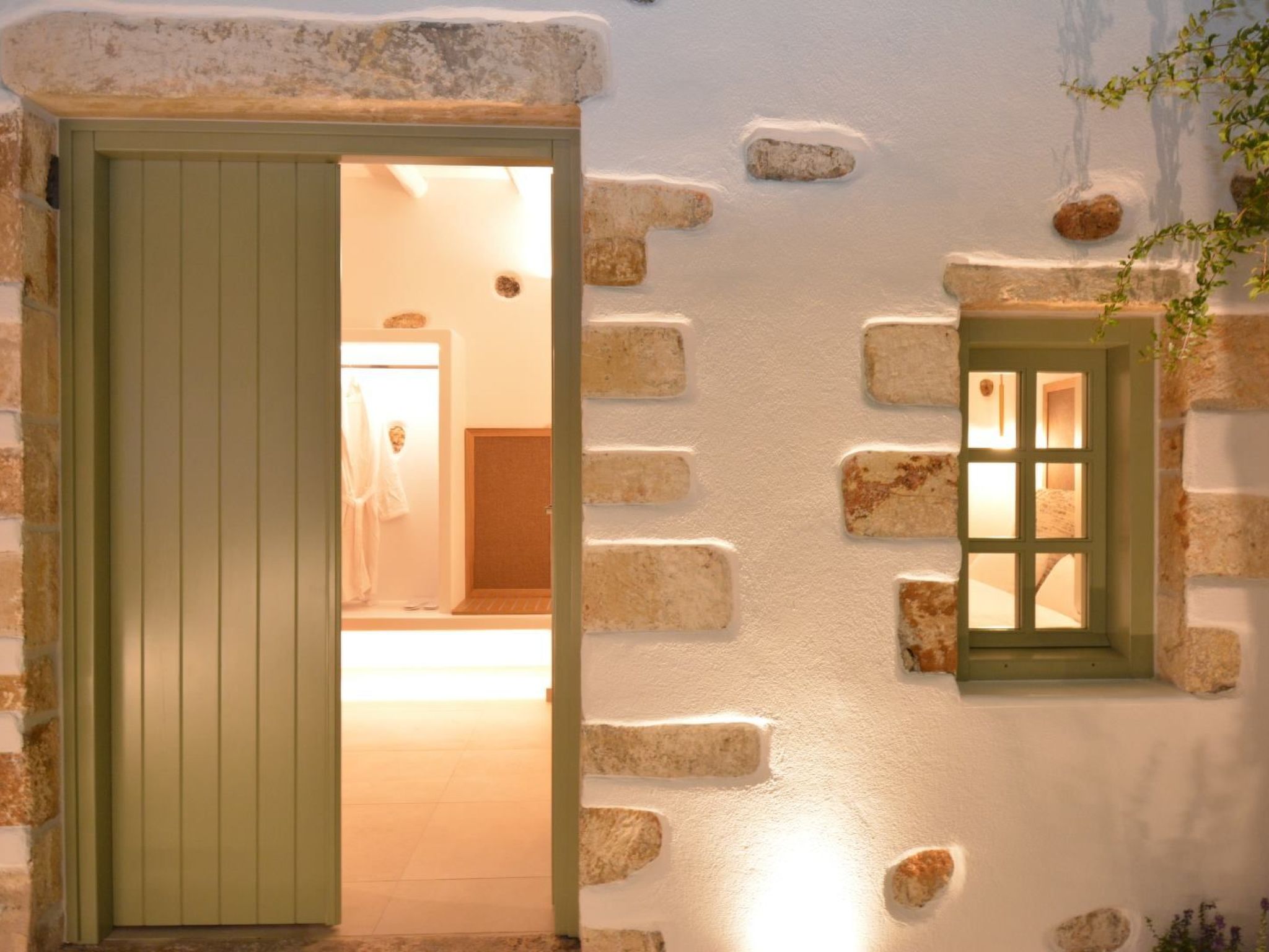 Mint Villa "by Checkin"-Binnen