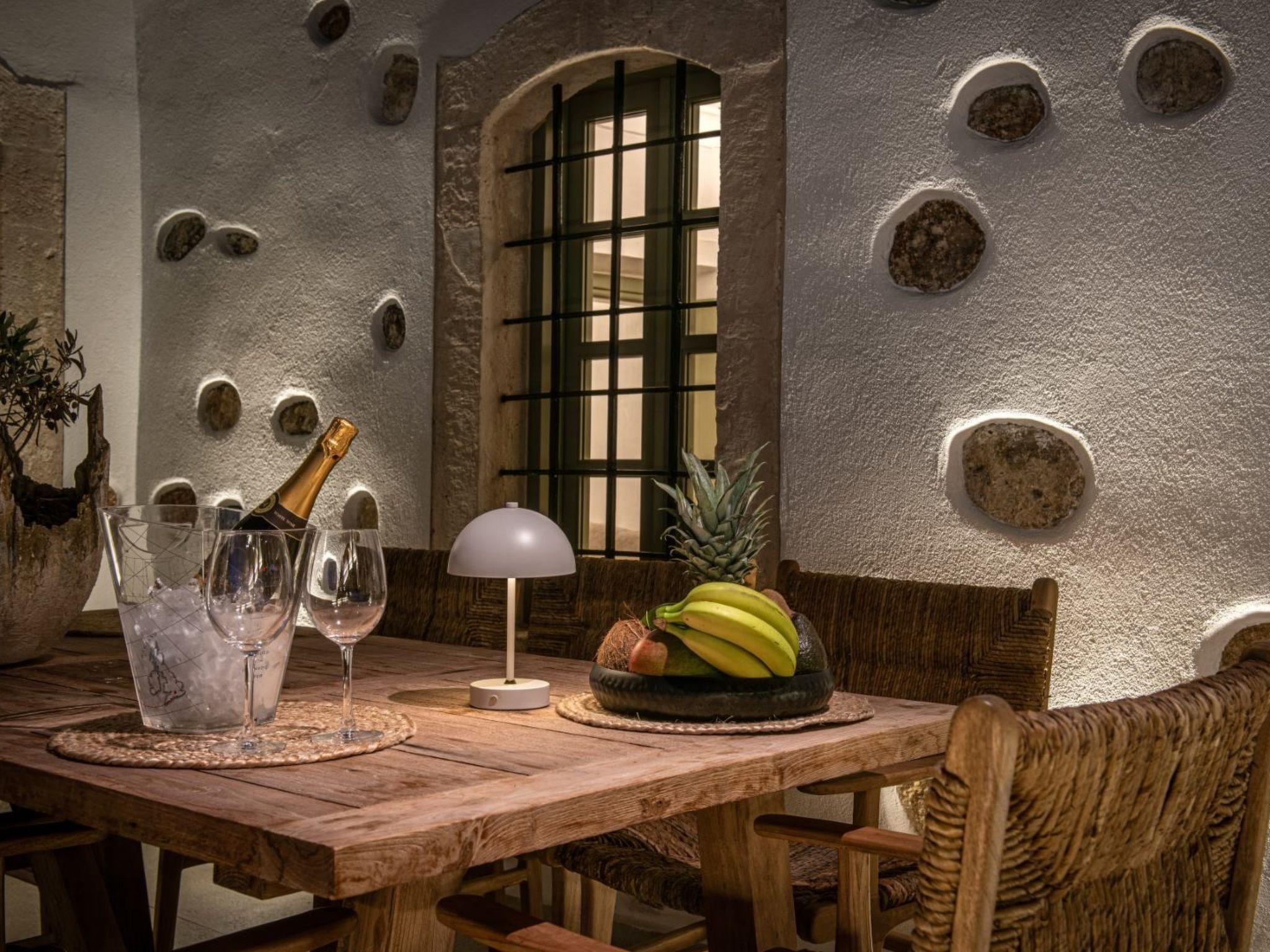 Mint Villa "by Checkin"-Binnen