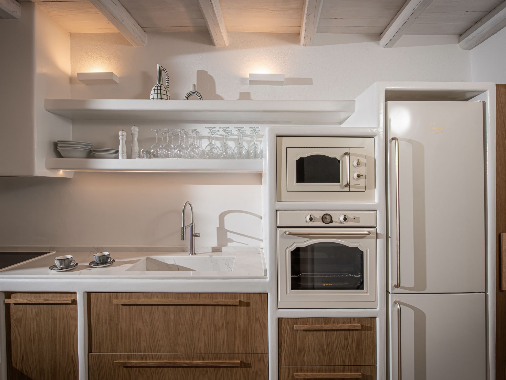 Mint Villa "by Checkin"-Binnen