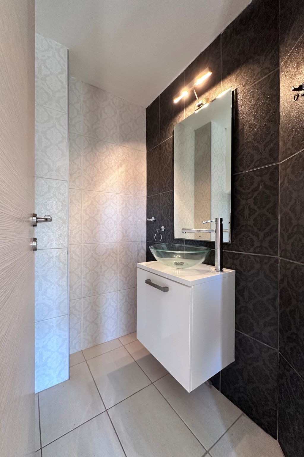 Niriides Villas_ Dafne _ 3-Schlafzimmer privater Pool-Binnen