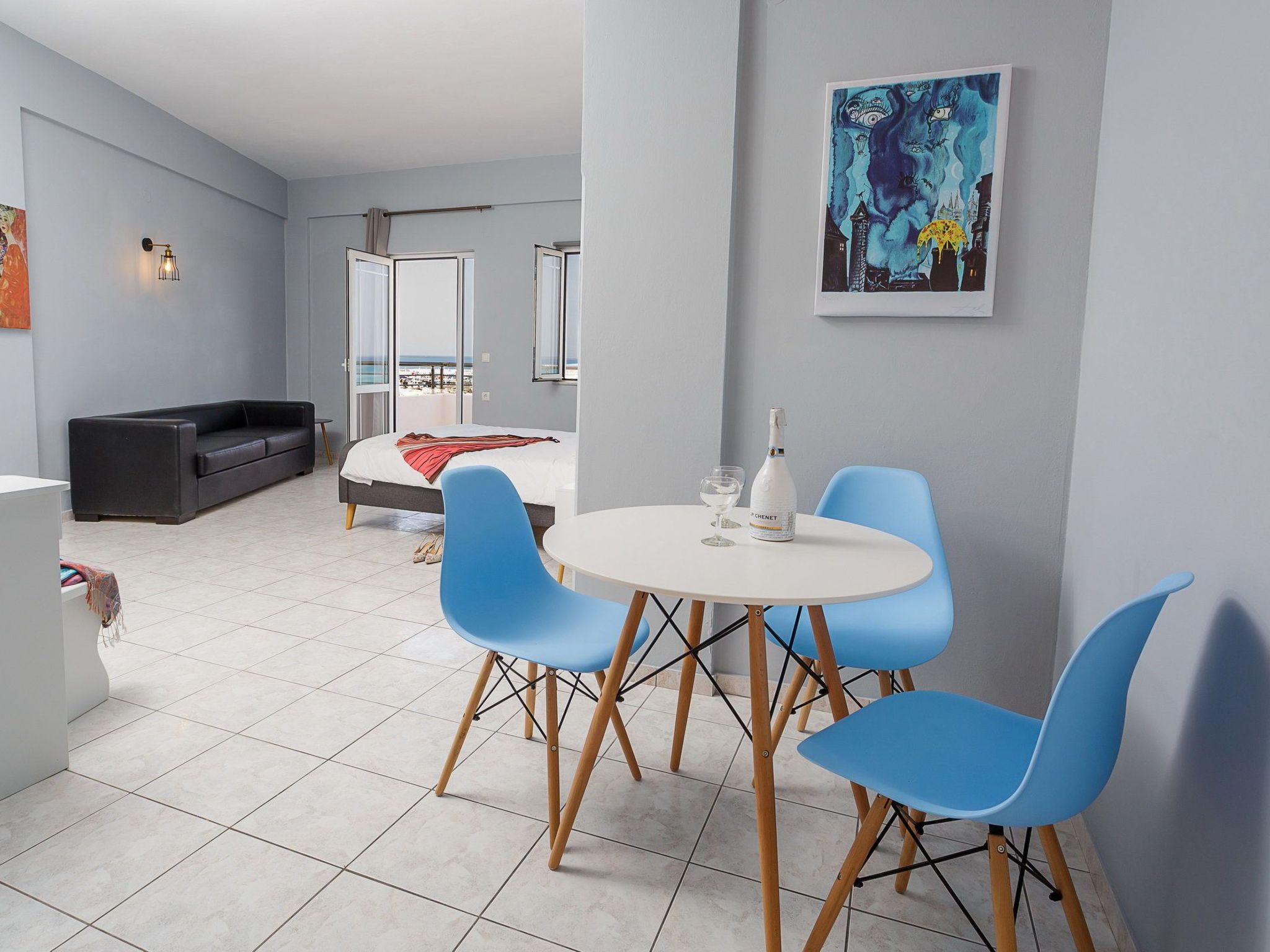 Wohnung in Kato Gouves mit Parkplatz, Blick auf den Sonnenuntergang-Binnen