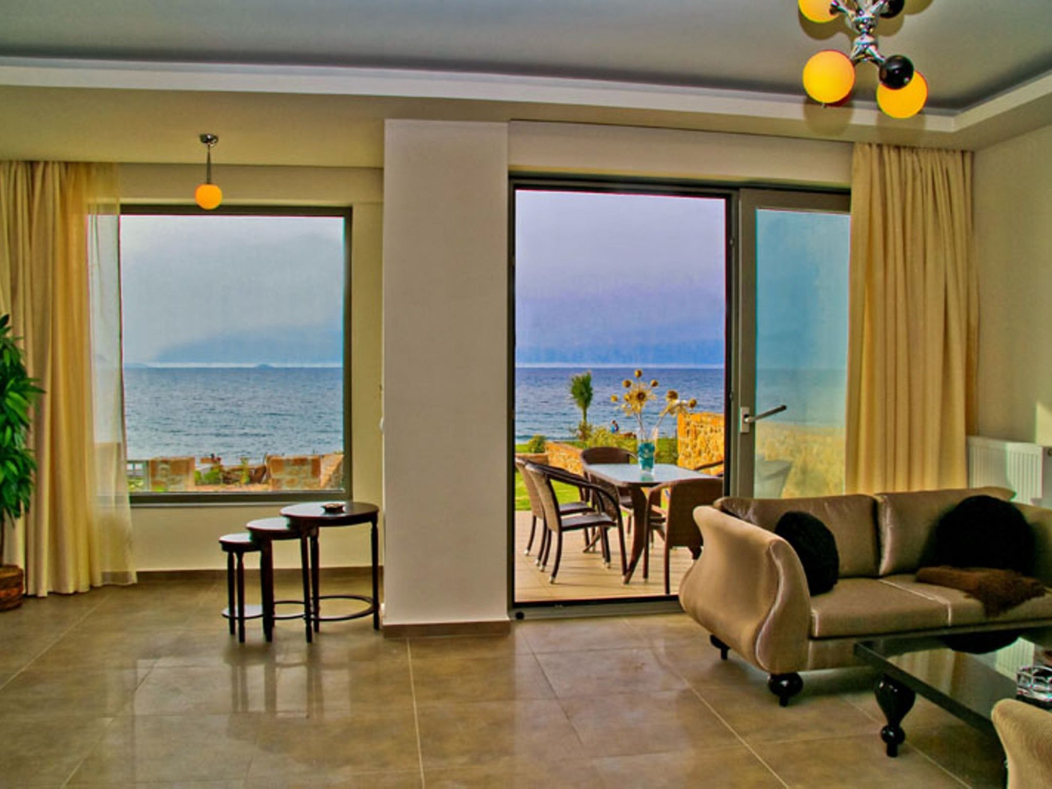 Villa Peri am Strand-Image-tags.info