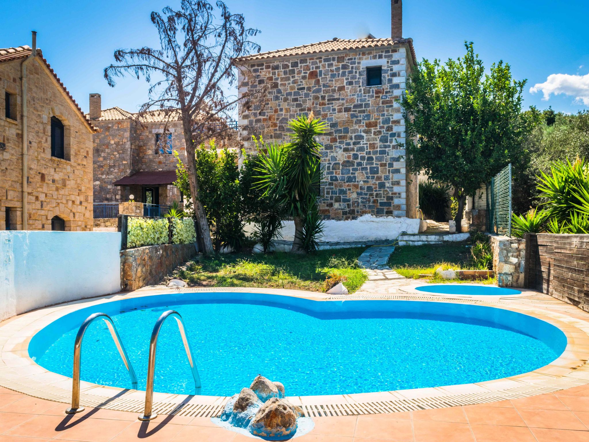 Niriides Villas_Nisso_ 2-Schlafzimmer privater Pool-Binnen