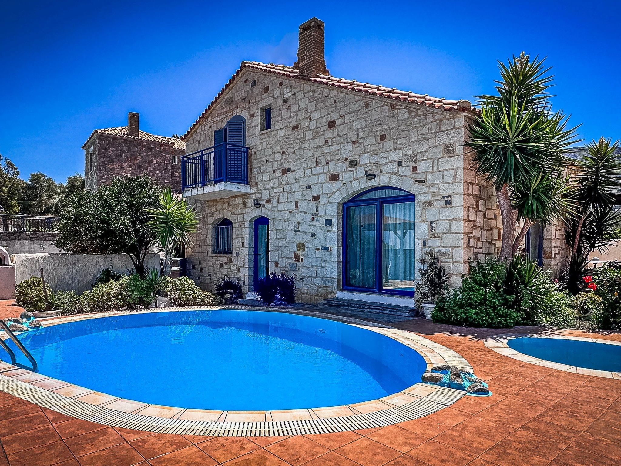 Niriides Villas_Aktea_ 3-Schlafzimmer privater Pool-Binnen