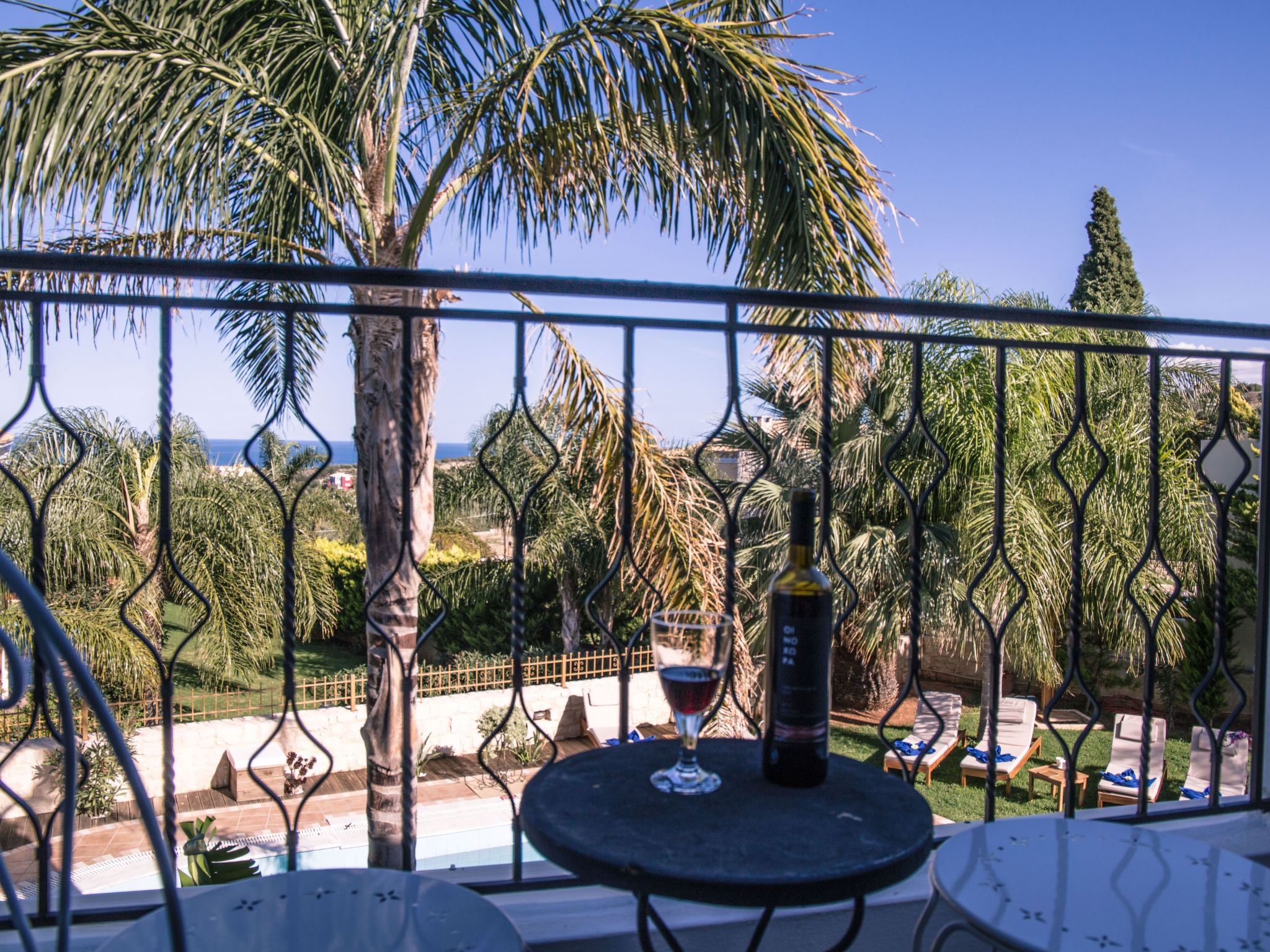 Ferienvilla mit Garten, Grill und Terrasse