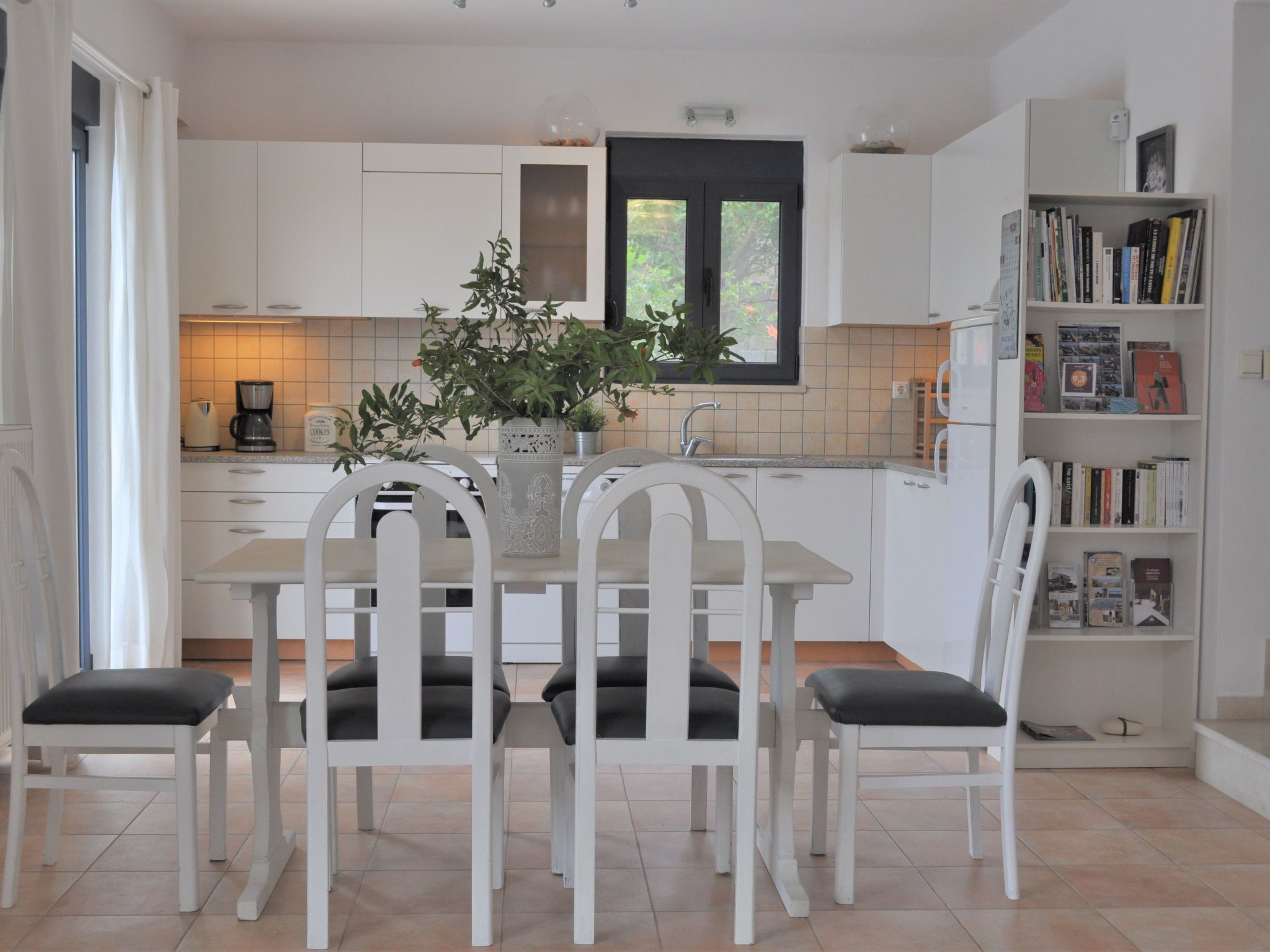 Nefeli Blue Villa in altem Olivenhain, Meerblick-Binnen