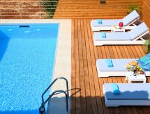 Etoile Villa met verwarmd privézwembad op 250m van zee in Agios Nikolaos - thumbnail 5