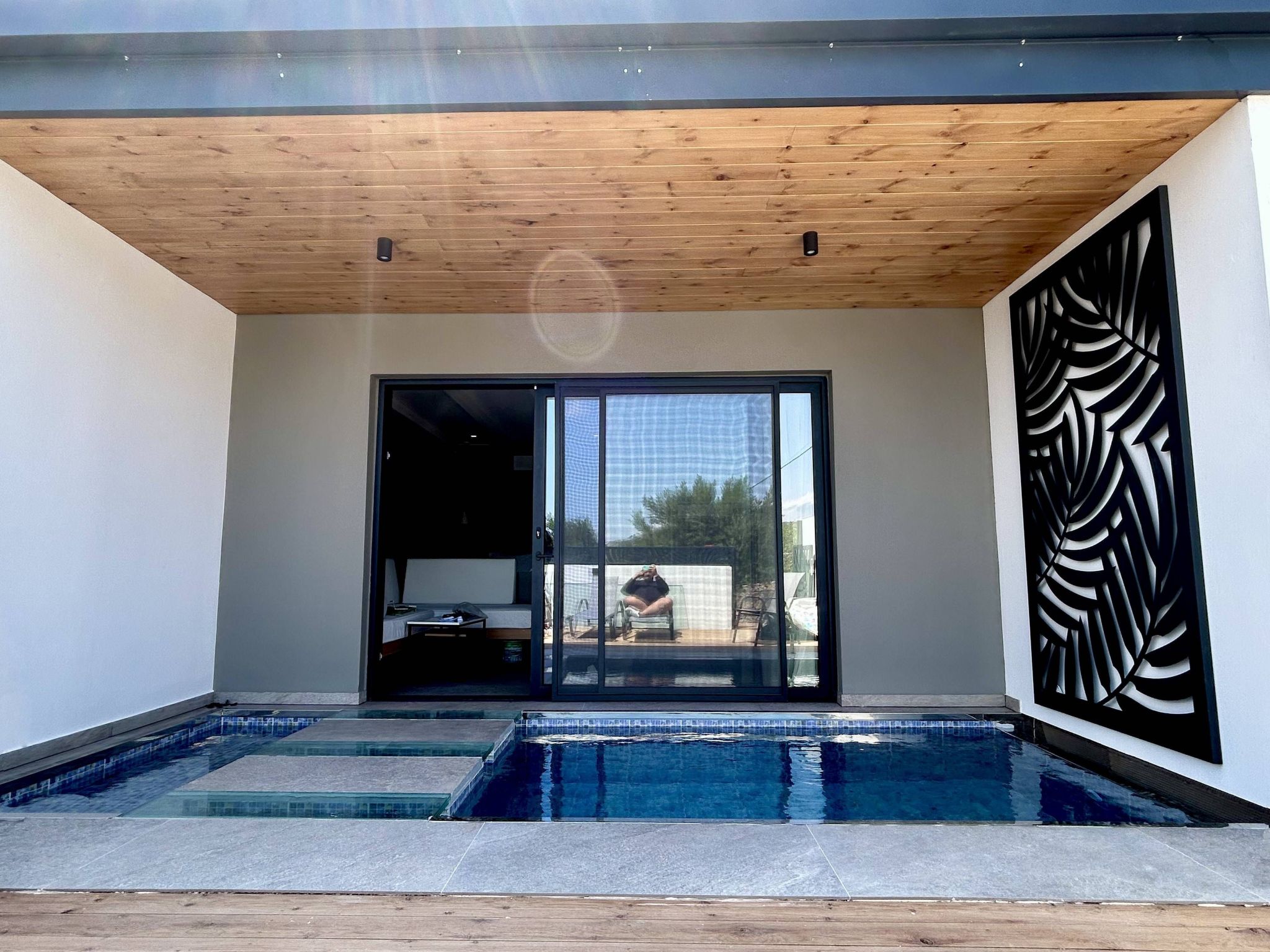 Canes Maxima Suite Privater Pool-Binnen