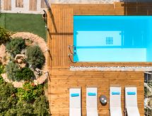 Vrijstaande villa met verwarmd privézwembad op 250m van zee in Agios Nikolaos - thumbnail 2