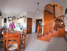 Zonnig appartement in Agios Nikolaos met bergzicht, vlakbij zee - thumbnail 2