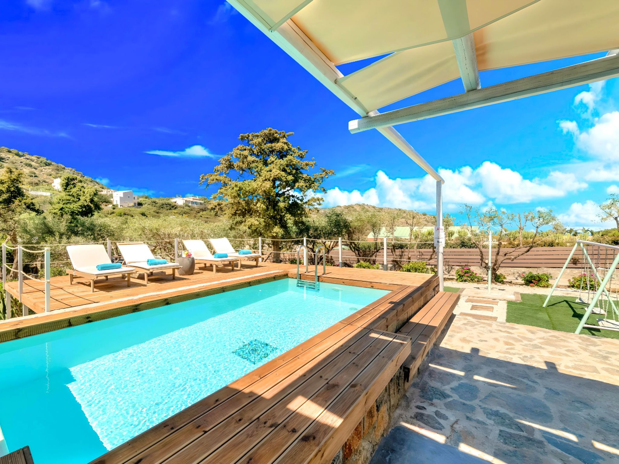 "Cretan Lodge" mit Blick auf das Wasser-Binnen