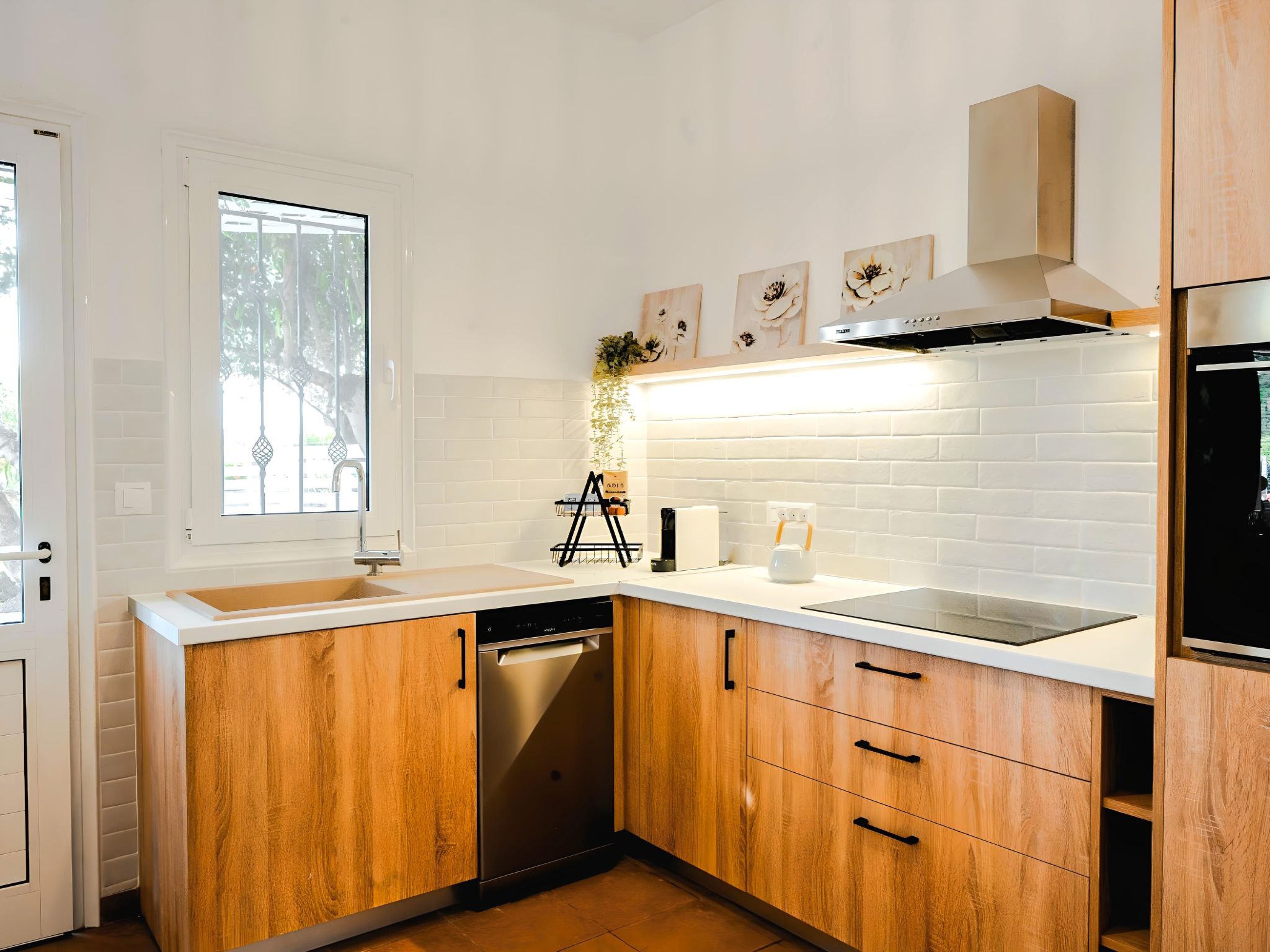 "Cretan Lodge" mit Blick auf das Wasser-Binnen