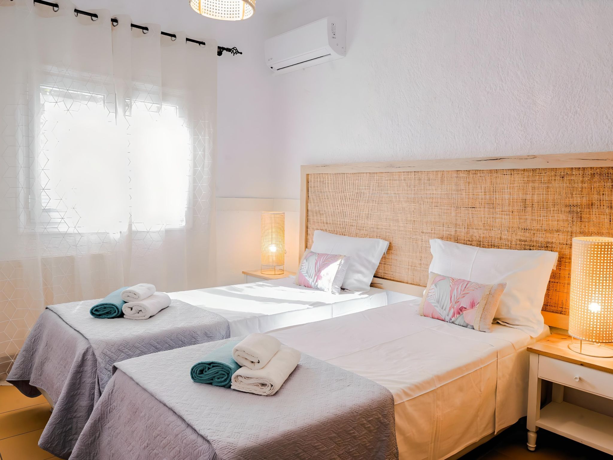 "Cretan Lodge" mit Blick auf das Wasser-Binnen