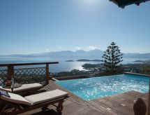 Villa Mirabello Suites: luxe villa met privézwembad en zicht op Baai van Mirabello - thumbnail 2