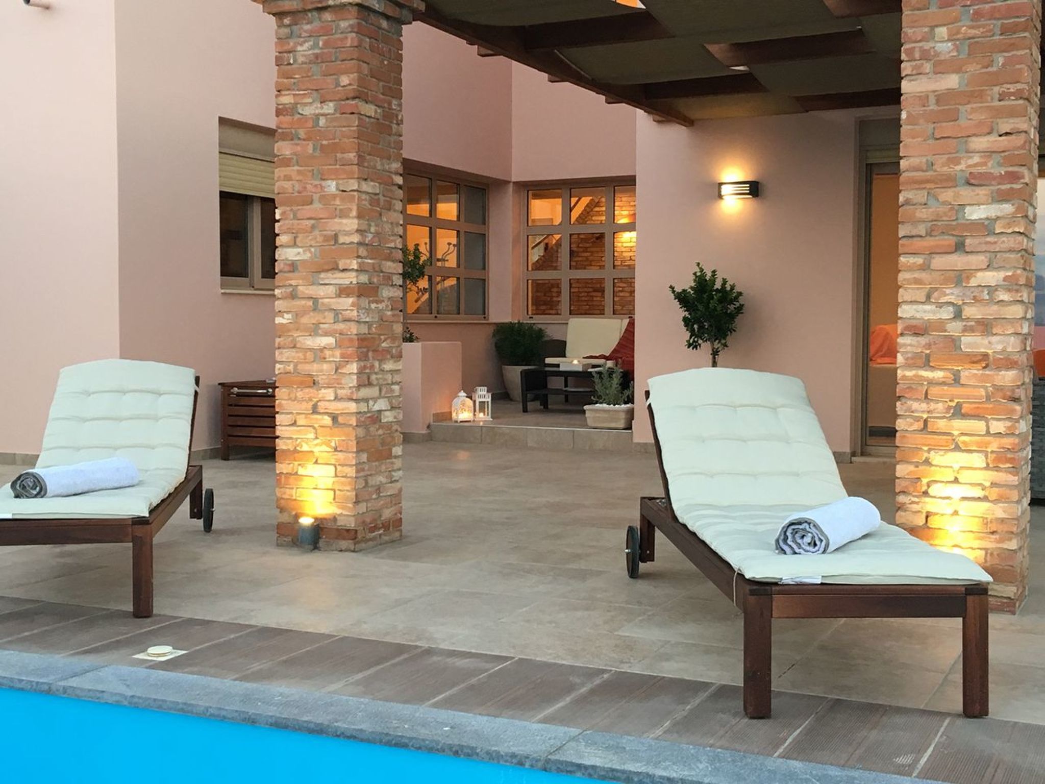 Brandneue, schicke und luxuriöse Wohnung-Image-tags.info