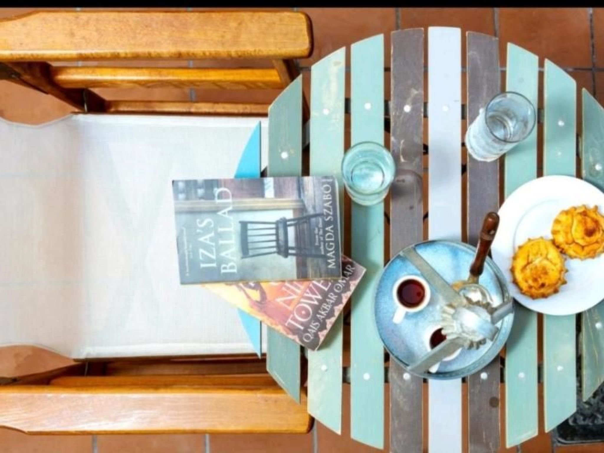 Mit Blick auf das Wasser-Binnen