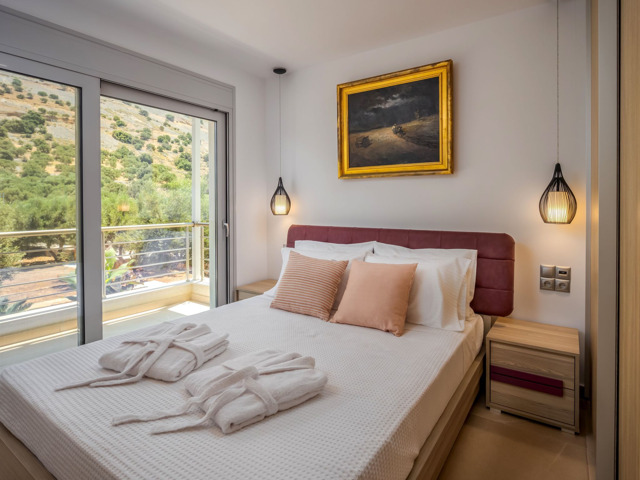 Villa mit Grillplatz und privatem beheiztem Pool-Dedans