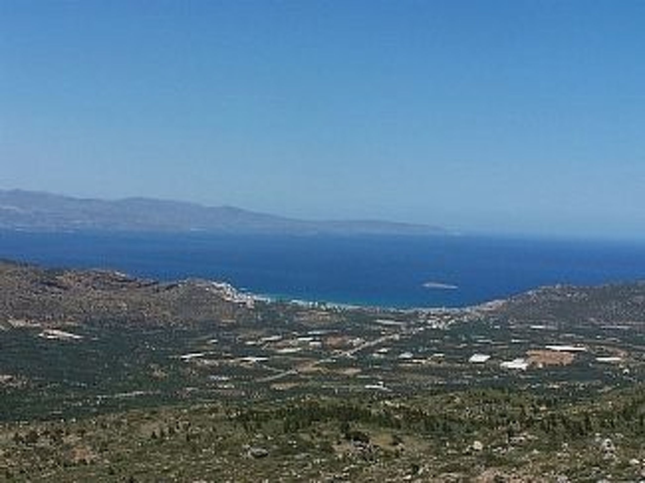 Versteckte Villa mit Pool und herrlichem Blick über die Bucht von Mirabelle und-Dehors