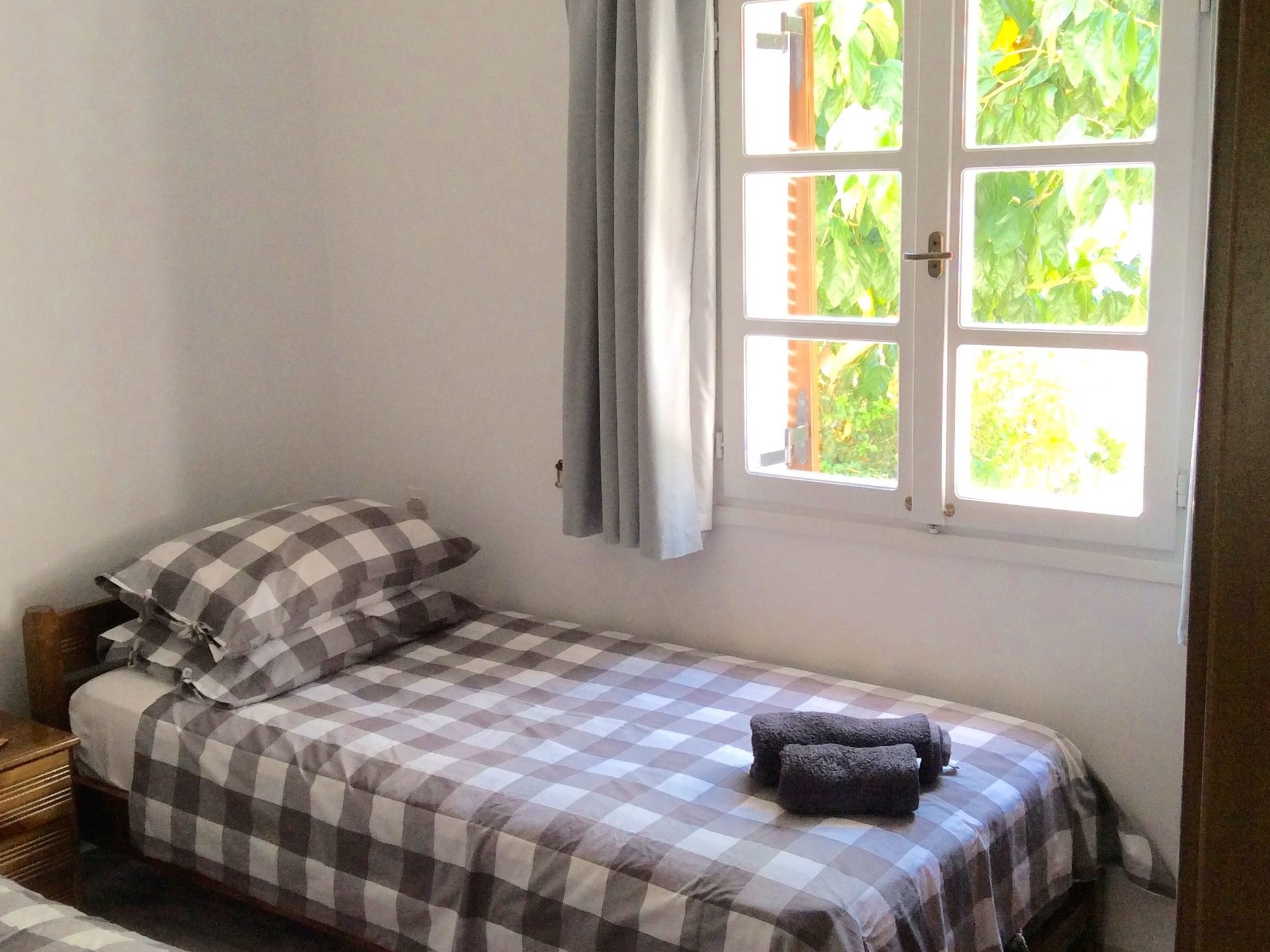 Versteckte Villa mit Pool und herrlichem Blick über die Bucht von Mirabelle und-Image-tags.info