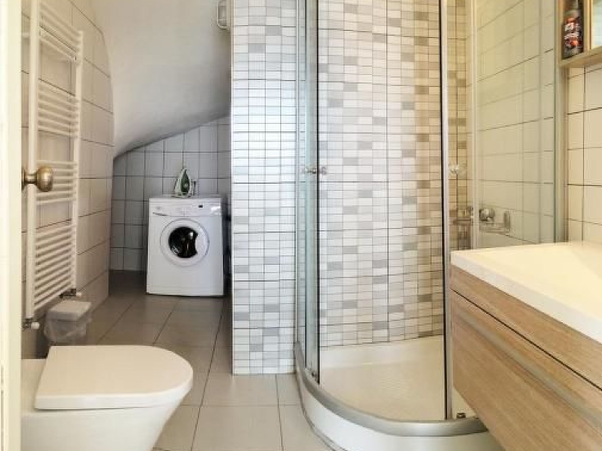 Ein Ferienhaus an einem schönen Ort und mit einer phänomenalen Aussicht - Image-tags.info