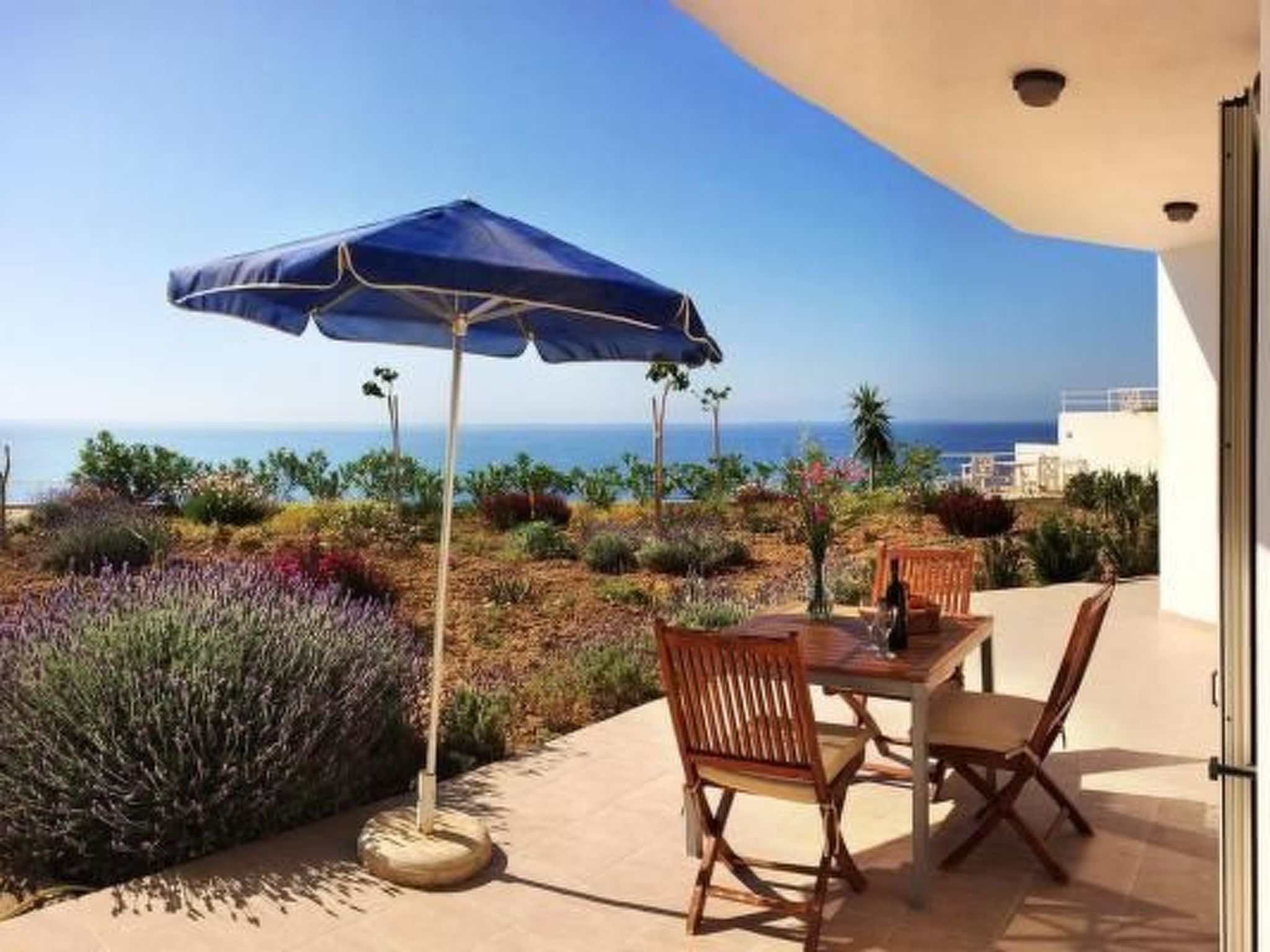 Ein Ferienhaus an einem schönen Ort und mit einer phänomenalen Aussicht - Image-tags.info