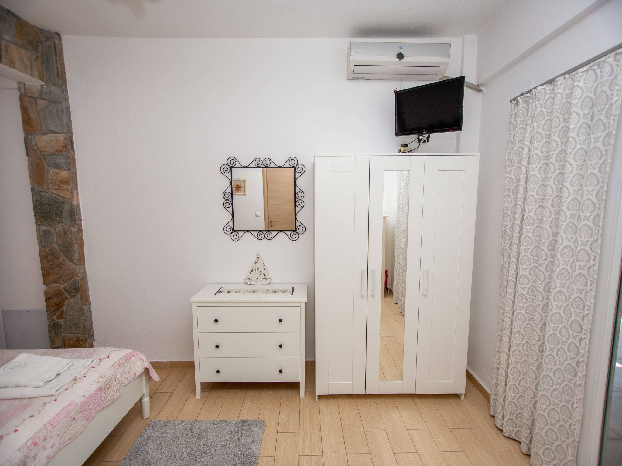 Appartement mit Terrasse-Binnen