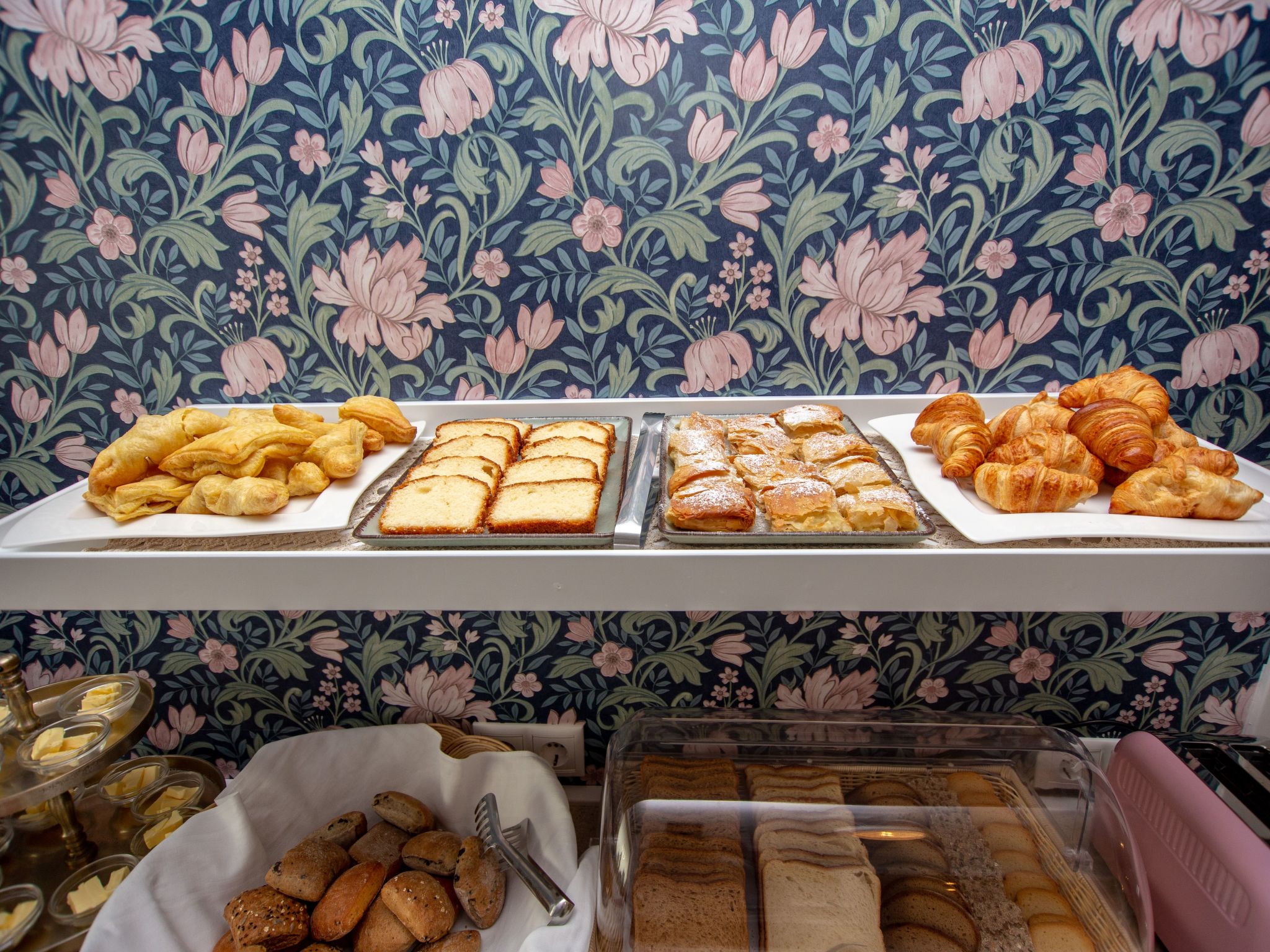 Appartement mit Terrasse-Image-tags.info