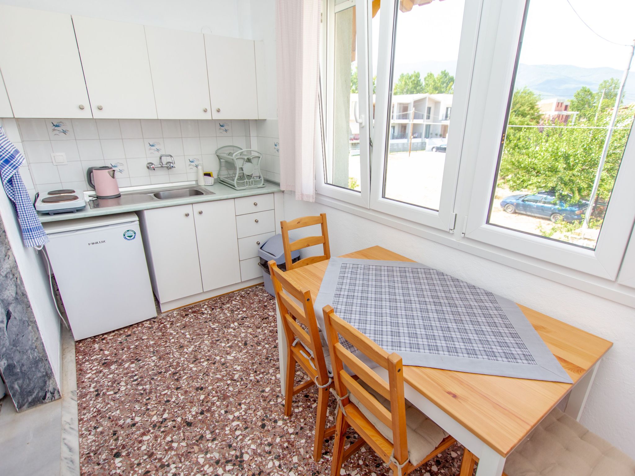 Appartement mit Terrasse-Binnen
