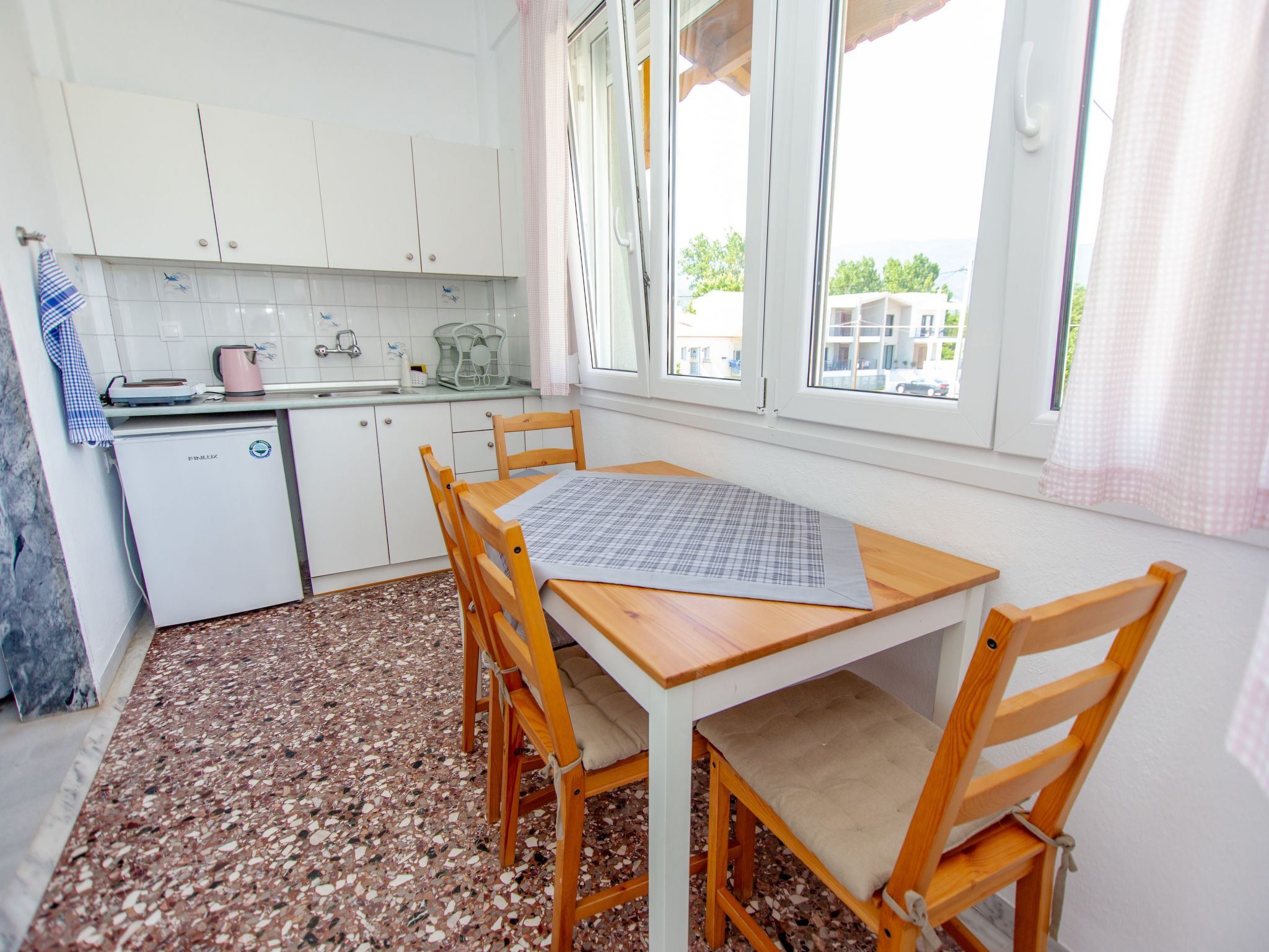 Appartement mit Terrasse-Binnen