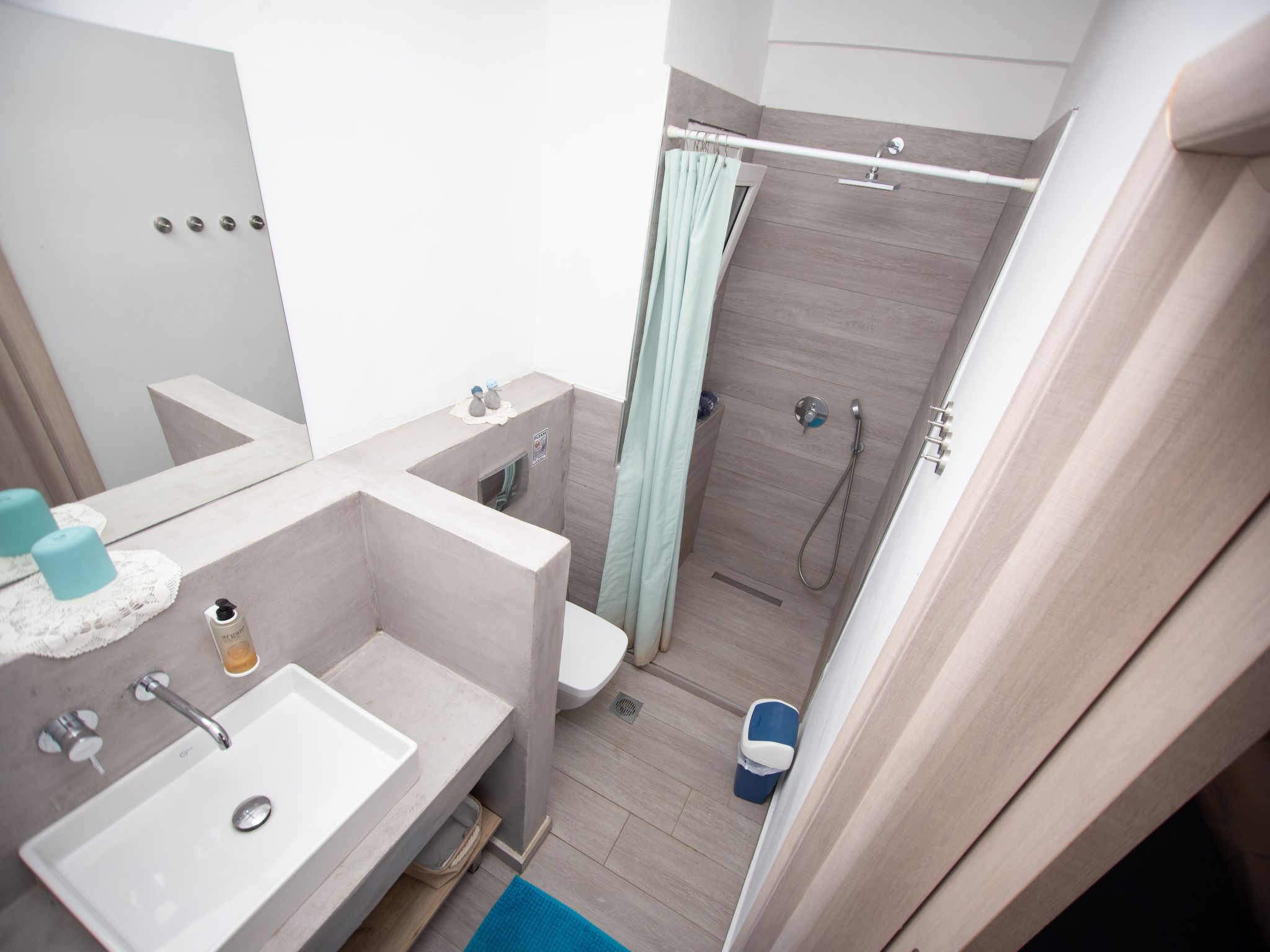 Appartement mit Terrasse-Binnen