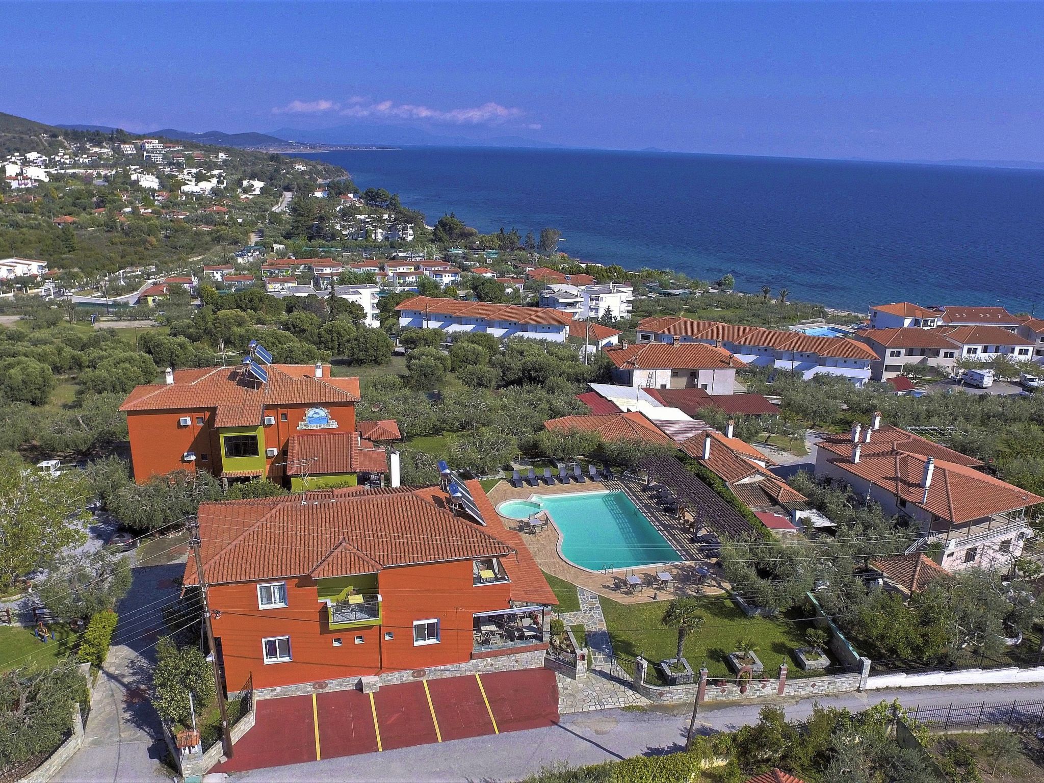 Elegantes Apartment im Erdgeschoss mit Gartenblick-Binnen