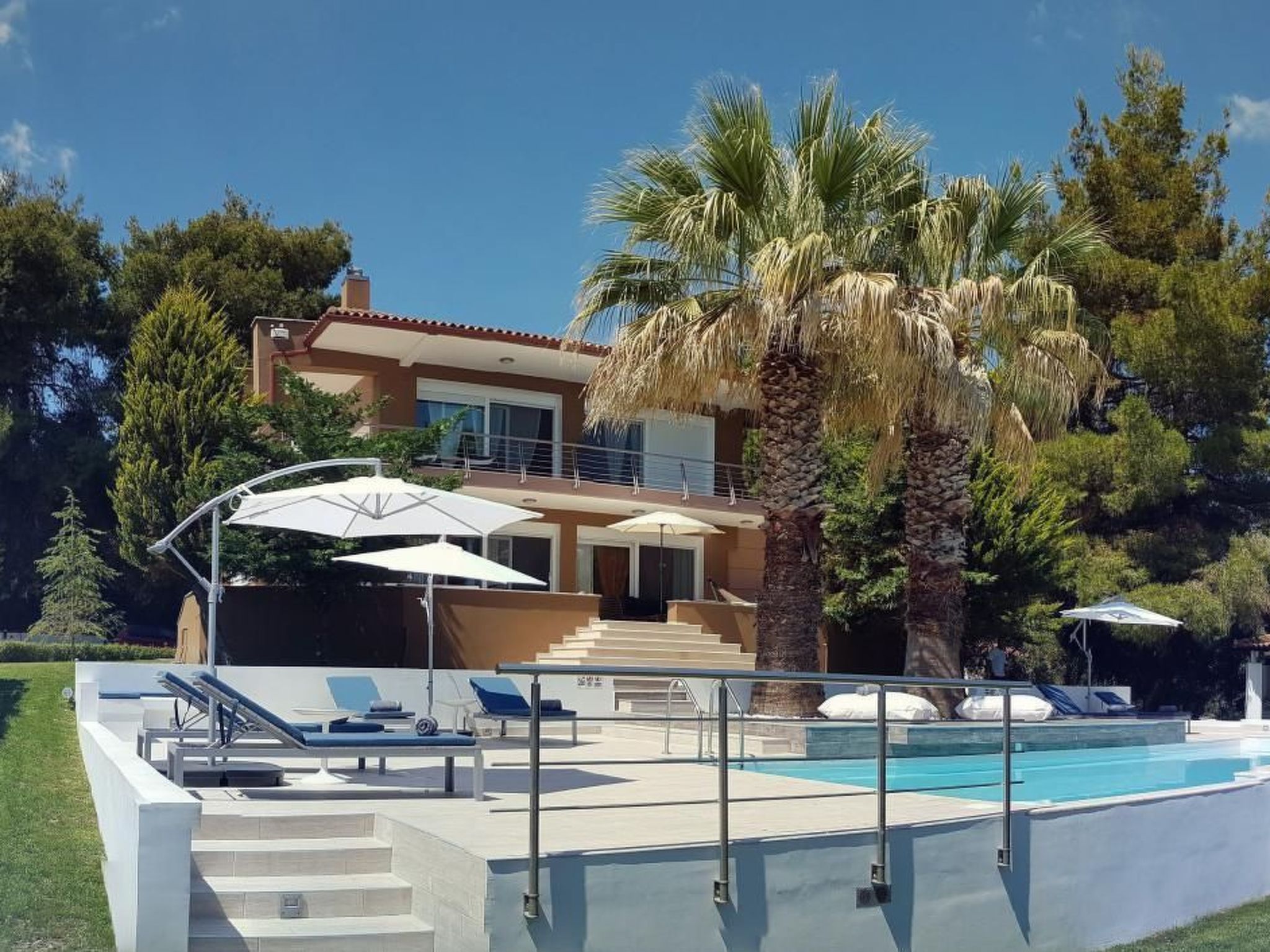 Luxuriöse Villa Anna Maria - Image-tags.info