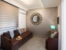Appartement in Pallini mit Eigenem Balkon