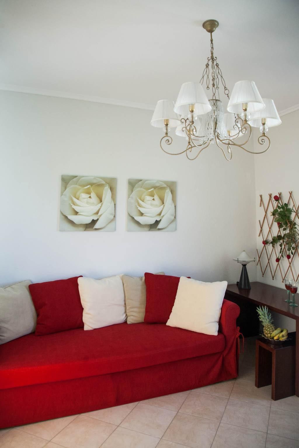 Gemütliche Wohnung in Pallini mit Eigenem Balkon-Binnen