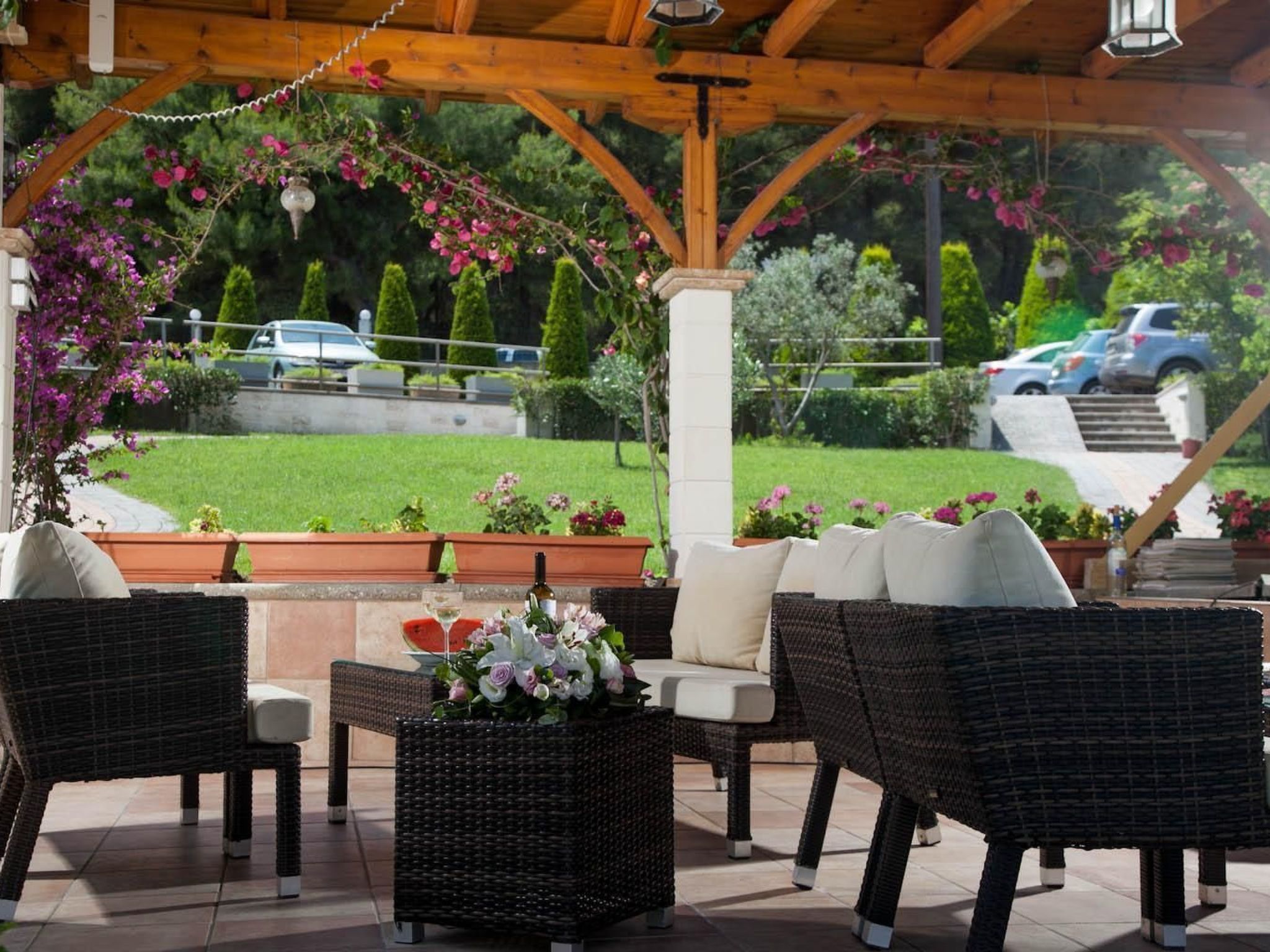 Gemütliche Wohnung in Pallini mit Eigenem Balkon-Binnen