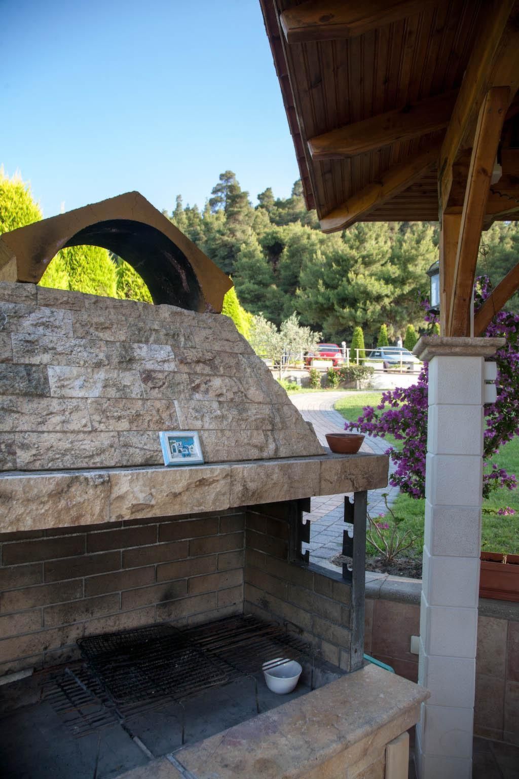 Gemütliche Wohnung in Pallini mit Eigenem Balkon-Binnen