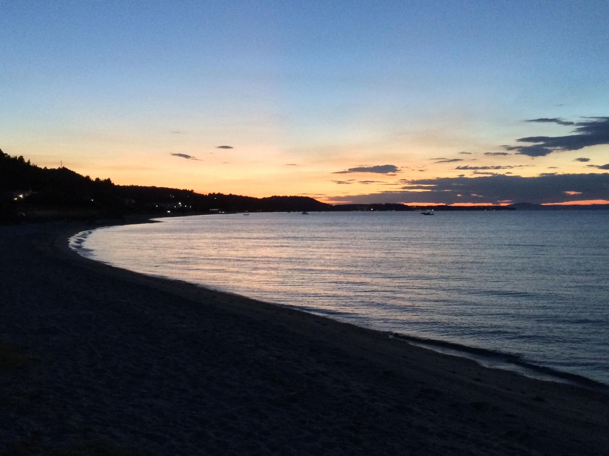 Gemütliche Wohnung in Pallini mit Eigenem Balkon-Binnen