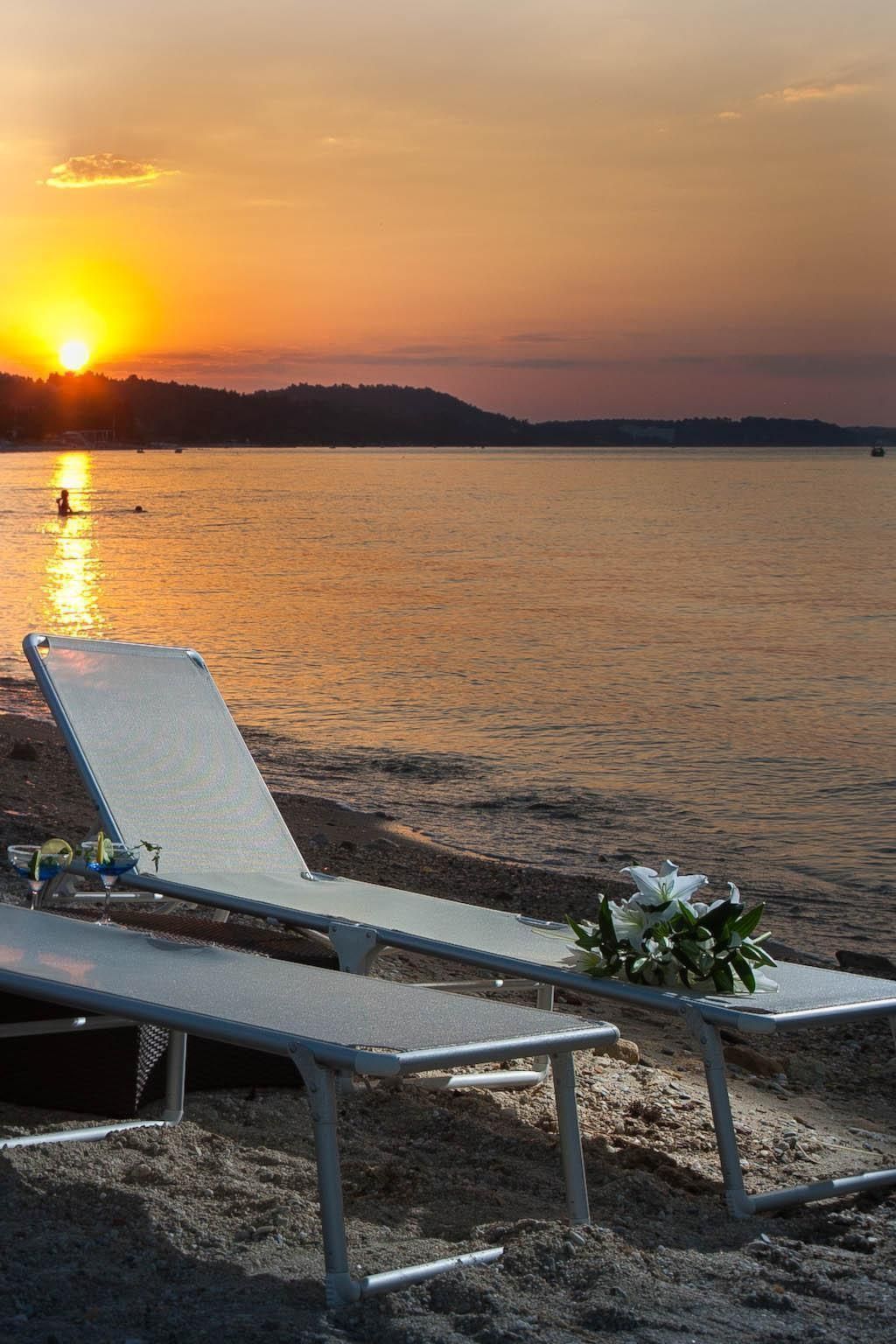 Wohnung in Pallini mit Eigener Terrasse-Drinnen