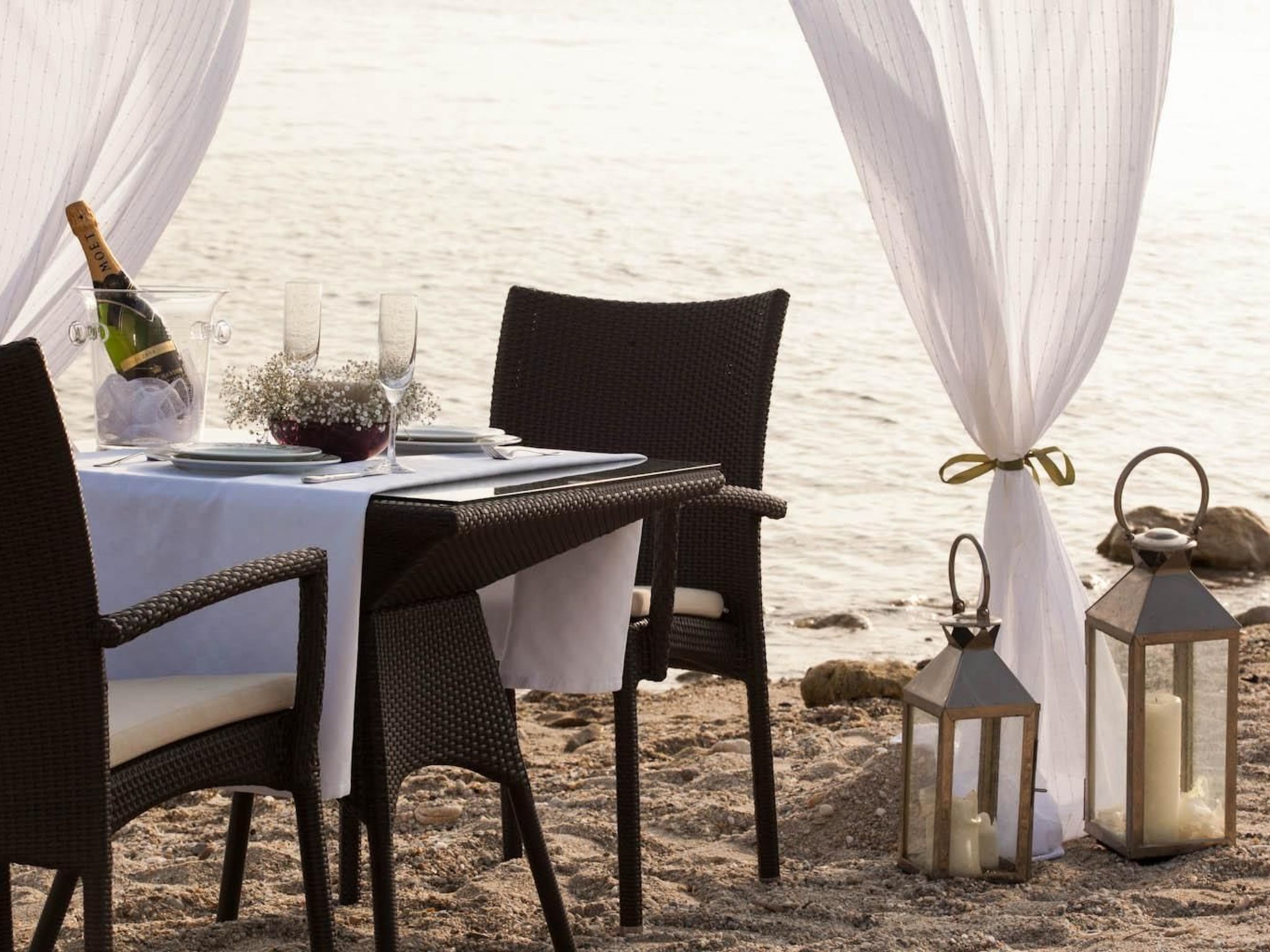 Wohnung in Pallini mit Eigener Terrasse-Drinnen