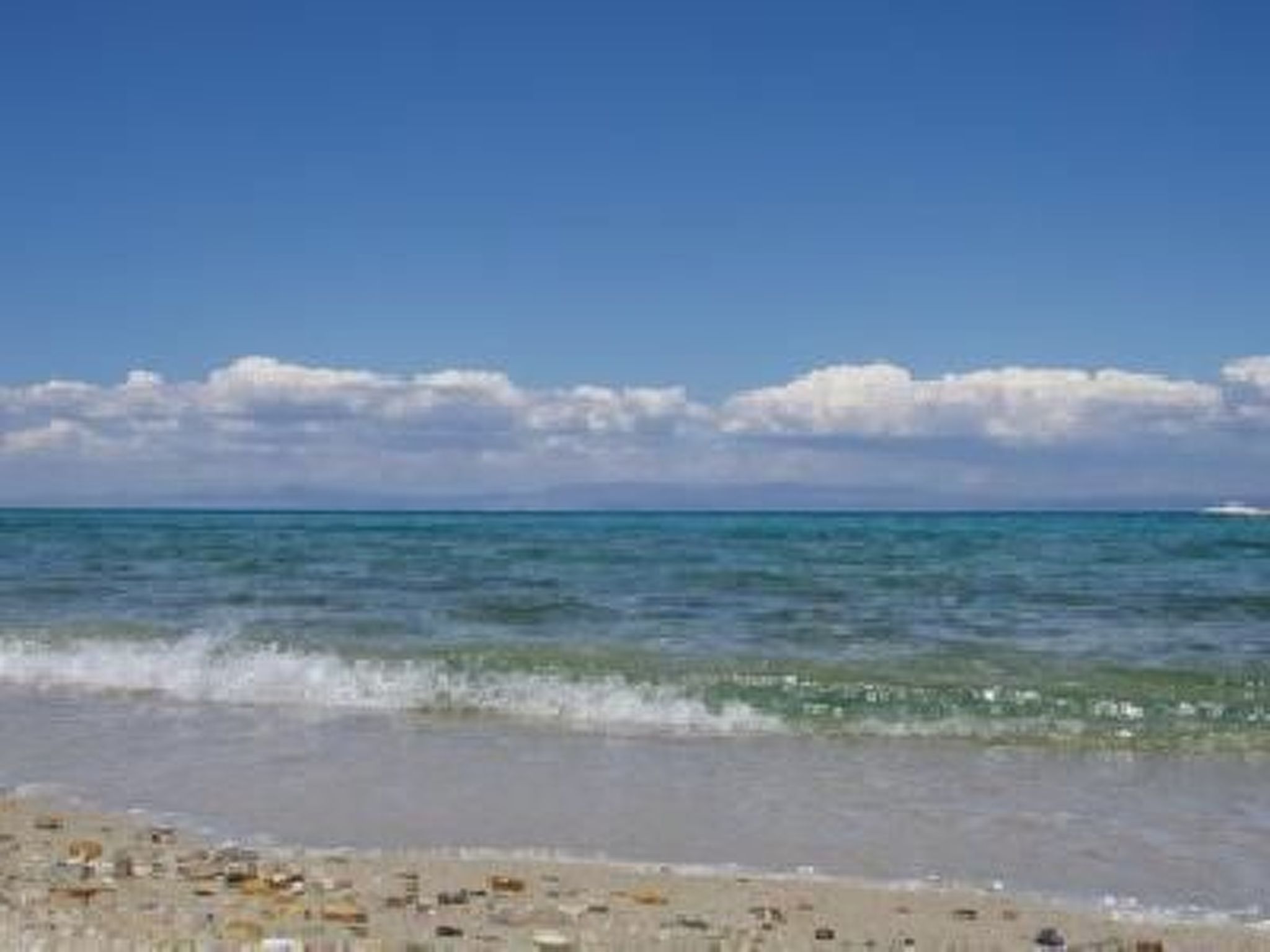 Wohnung in Pallini mit Eigener Terrasse-Drinnen