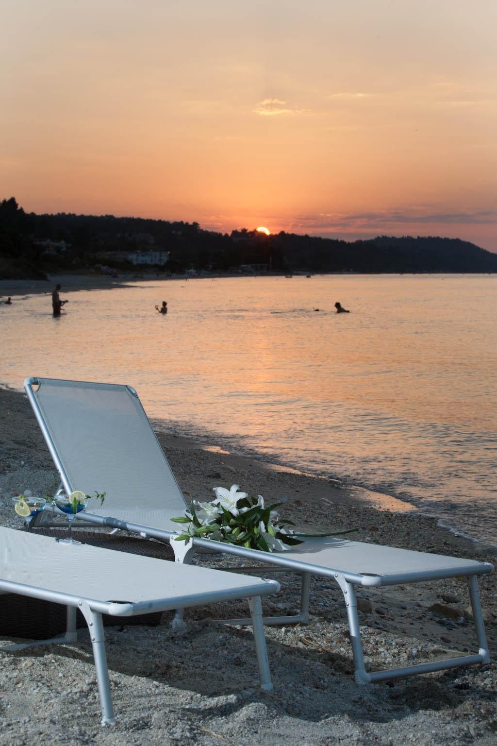 Wohnung in Pallini mit Eigener Terrasse-Drinnen