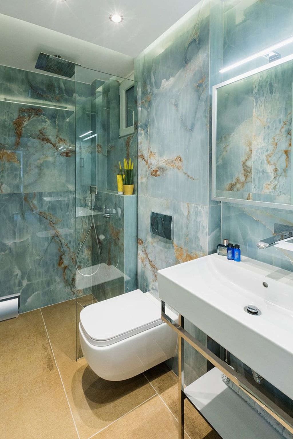 Sun Residence 5-Inside