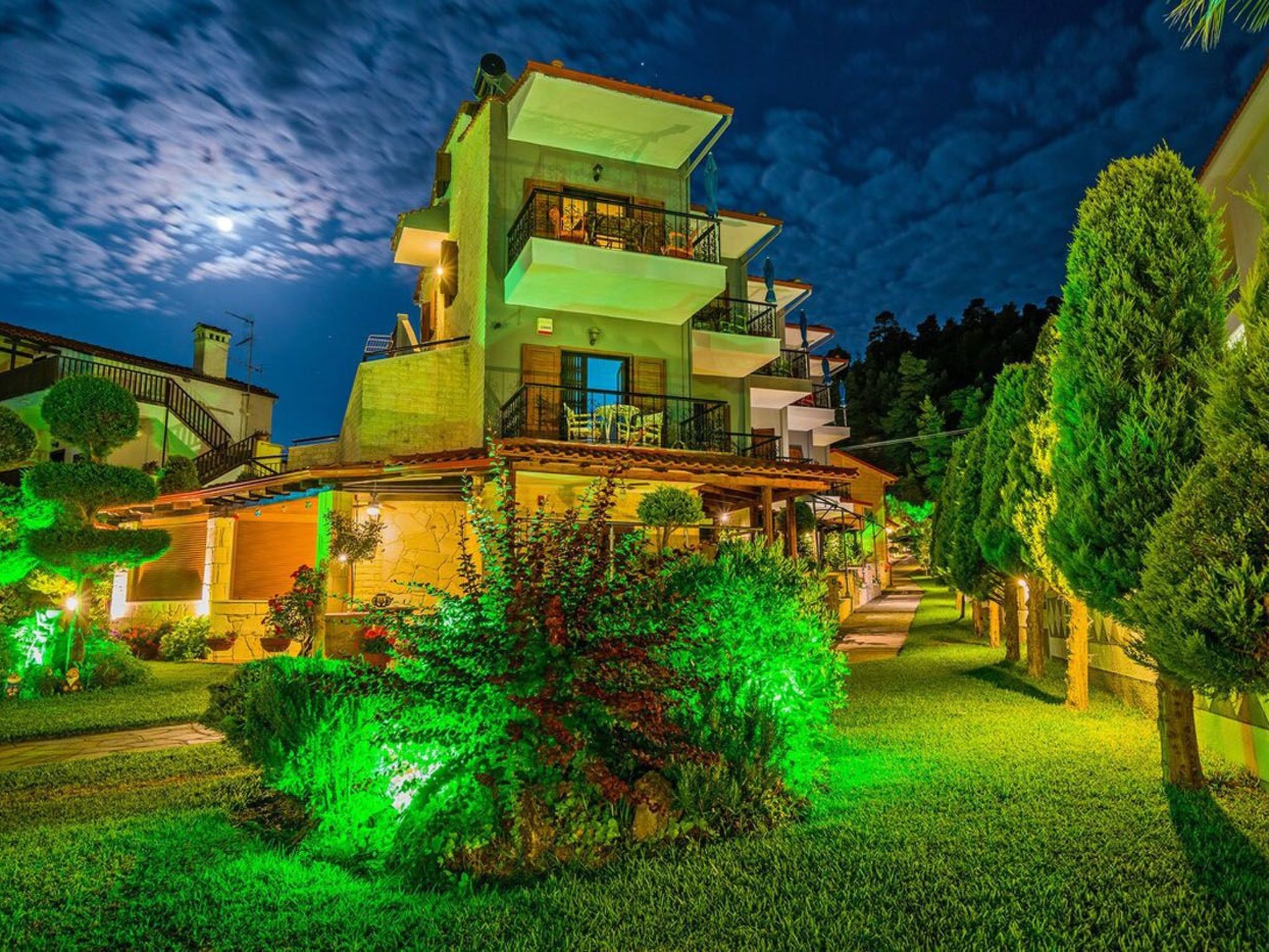 Akrathos Houses-Image-tags.info