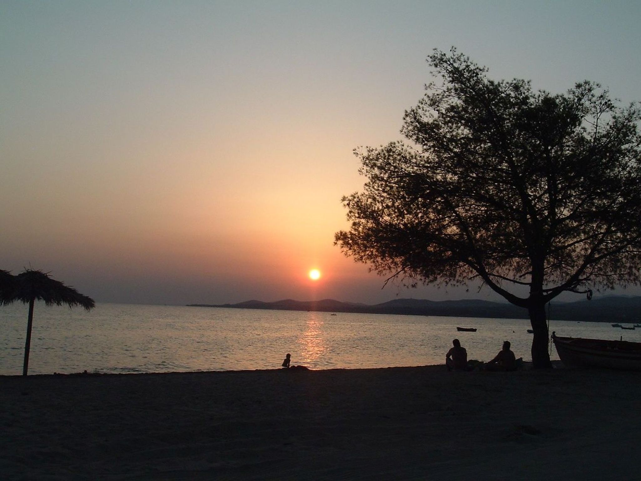 Finikas Garden Nikit-Buiten