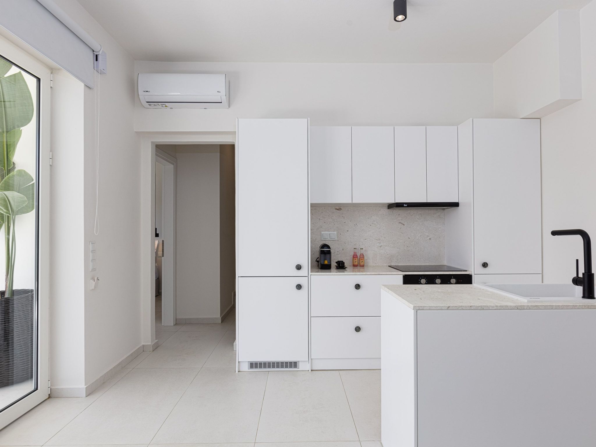 In Plakias mit privatem Parkplatz-Drinnen