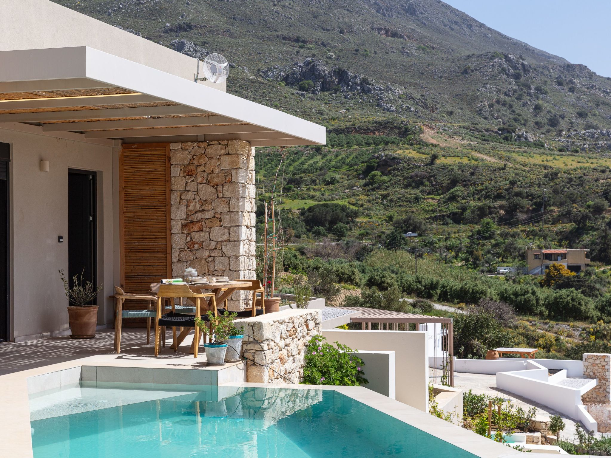 "Serenity" mit eigenem Pool-Image-tags.info