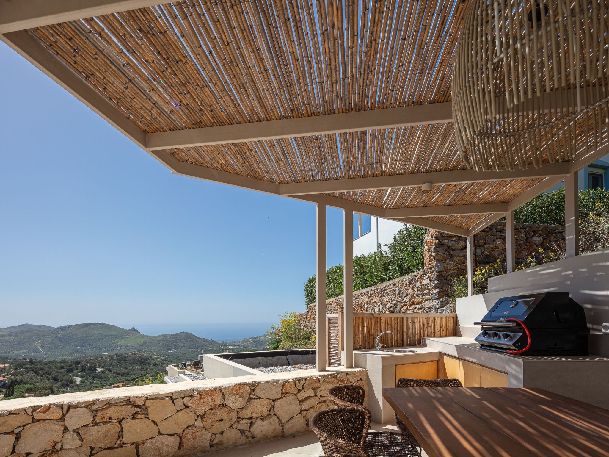 "Serenity" mit eigenem Pool-Outside