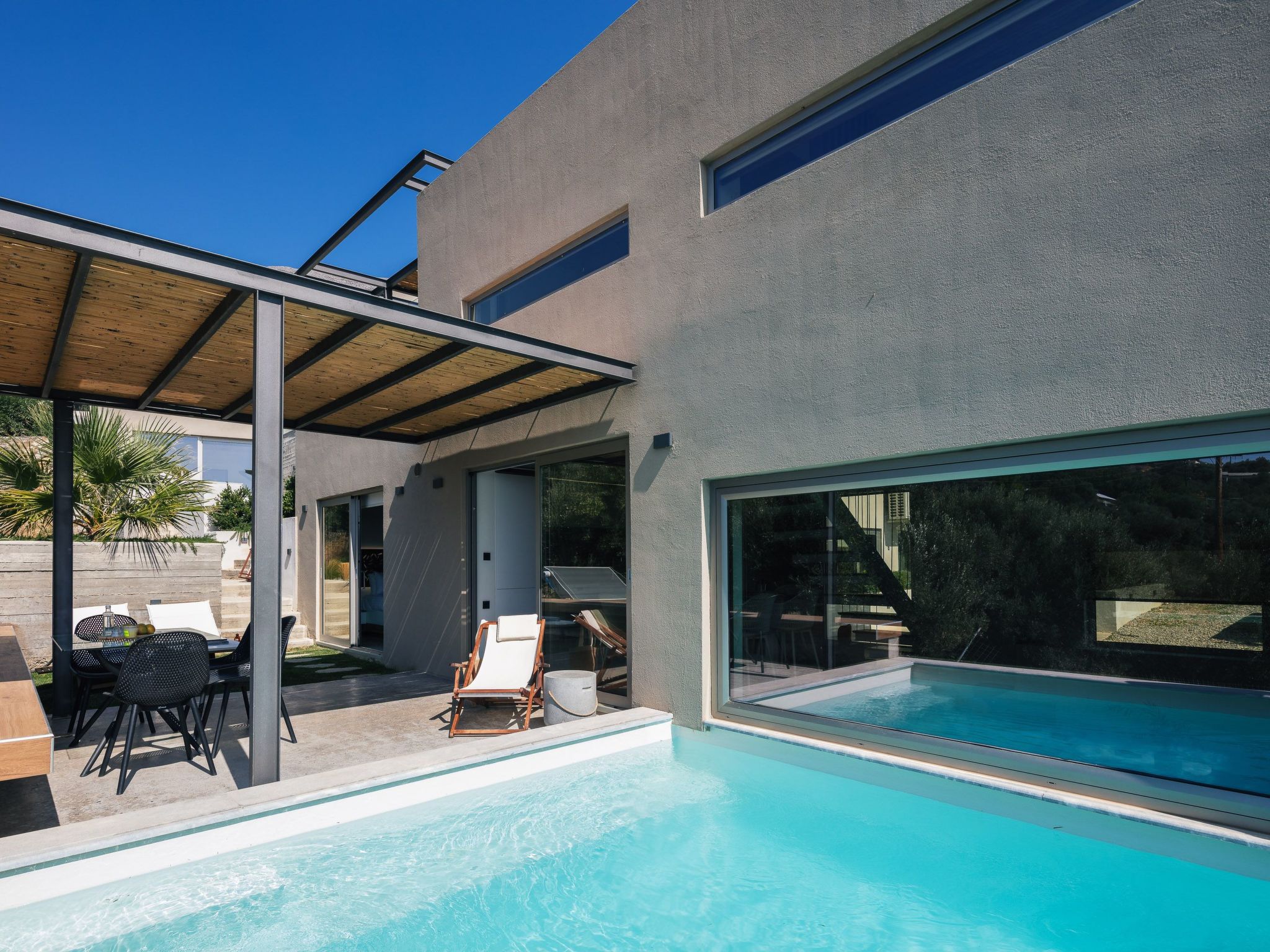 Neu gebaute Villa mit privatem Pool und Grillplatz-Image-tags.info