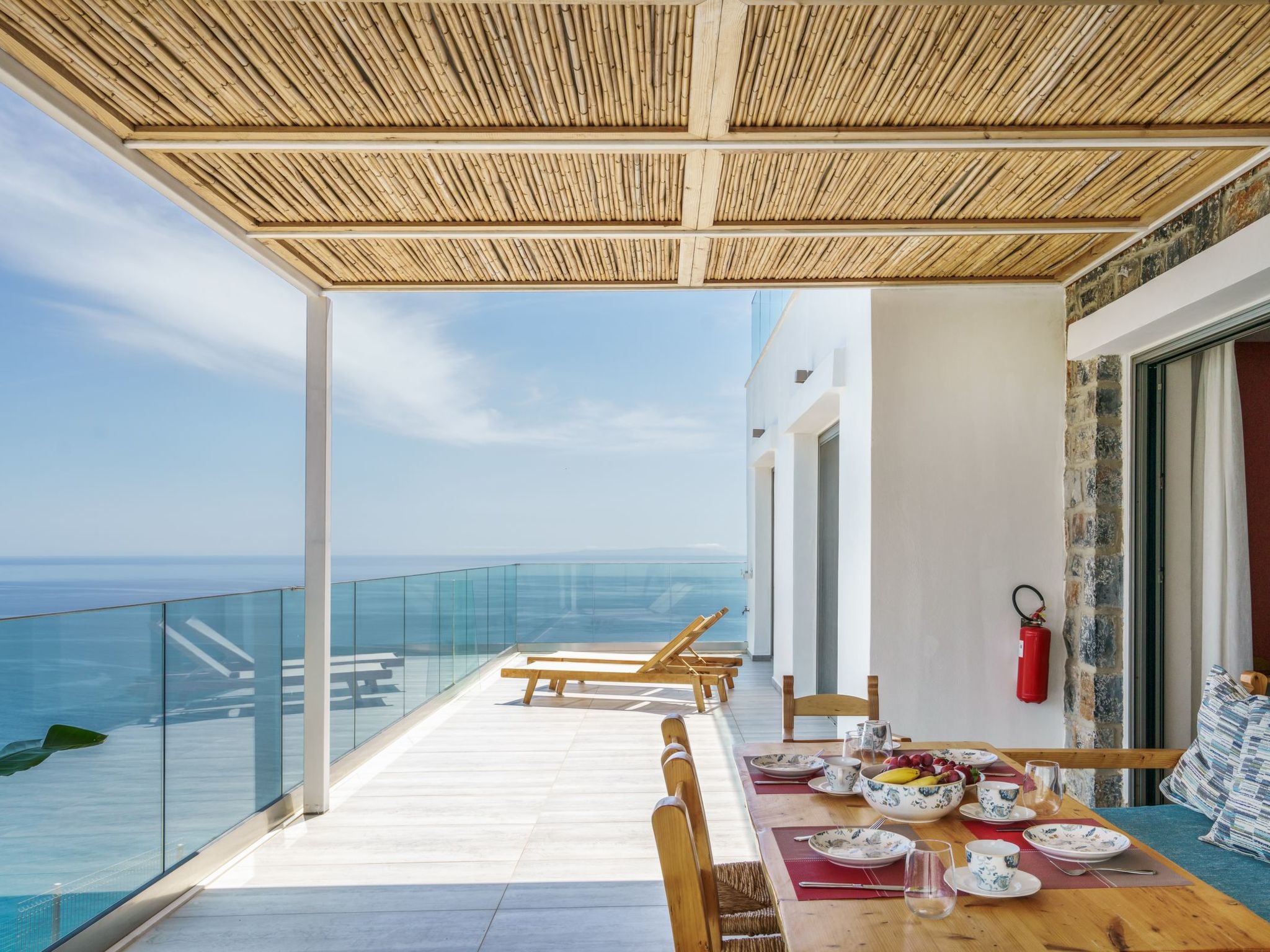 "Minoiko" mit Balkon-Draußen