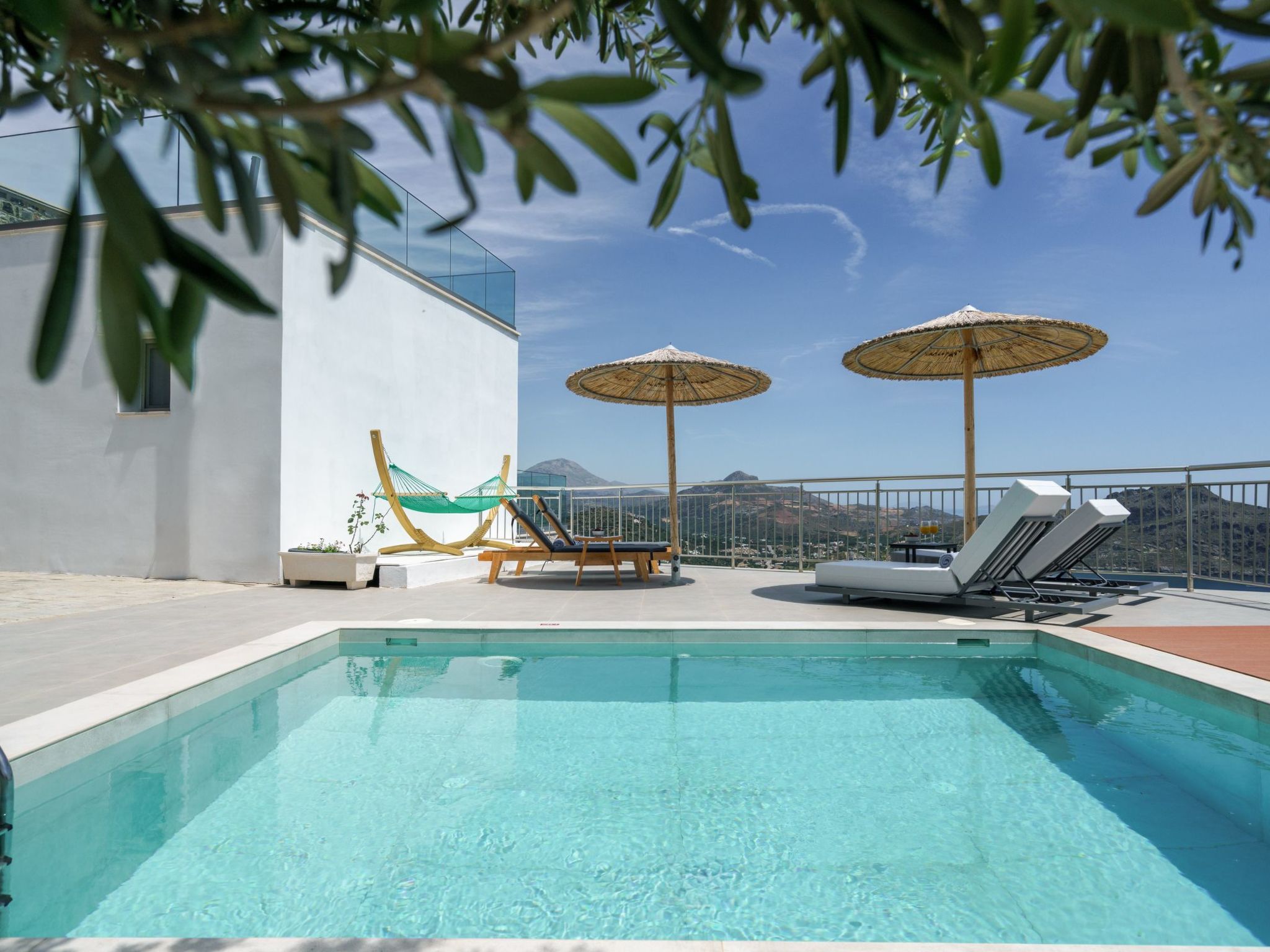 "Minoiko" mit Balkon-Draußen